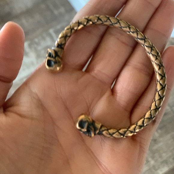 Alexander McQueen cuff bracelet - Picture 1 of 2